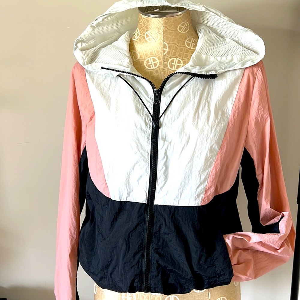 Ambiance Water Resistant Jacket in Dusty Rose, White and Black